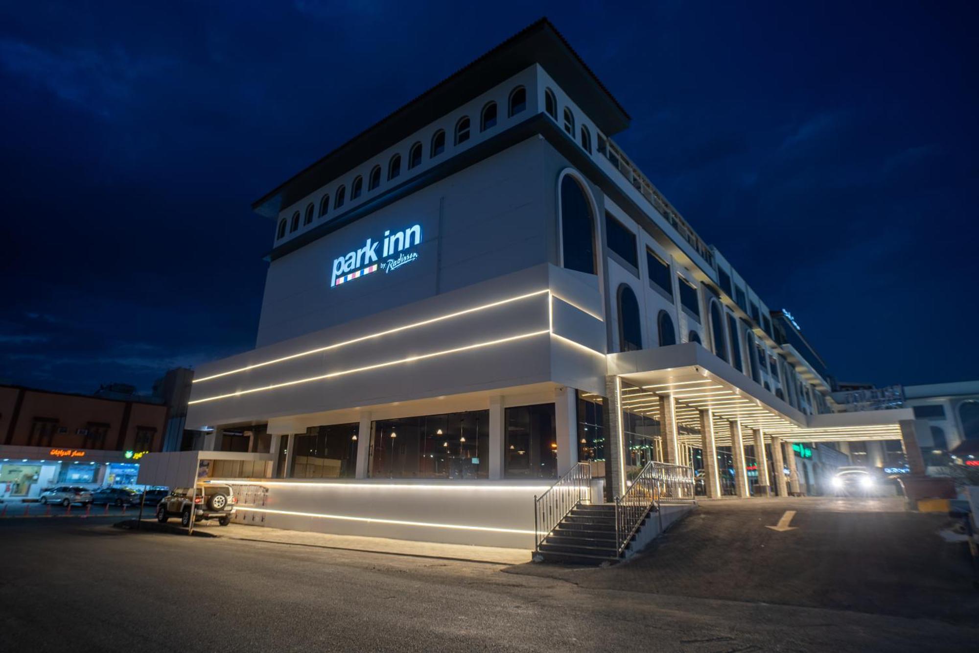 Park Inn By Radisson Nadzsran Kültér fotó