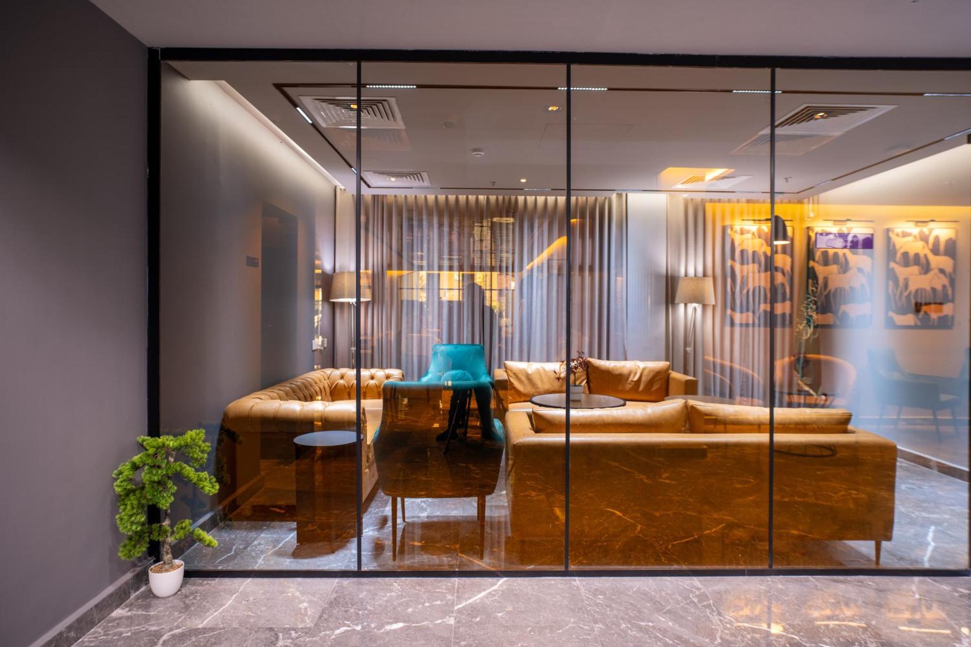Park Inn By Radisson Nadzsran Kültér fotó