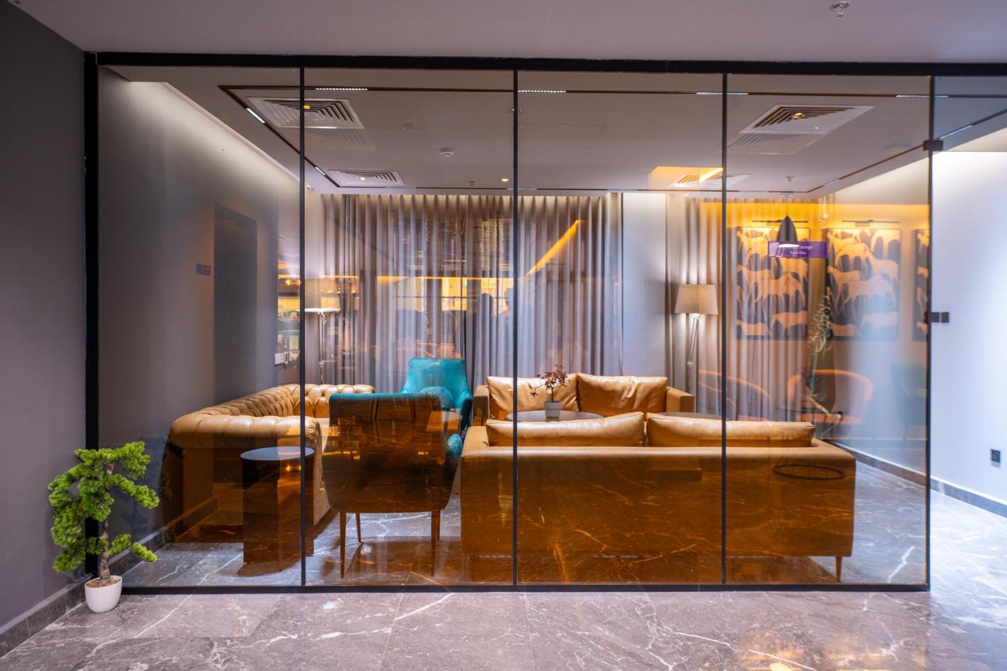 Park Inn By Radisson Nadzsran Kültér fotó